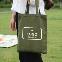 Tote xanh rêu có khóa + túi phụ in logo theo yêu cầu
